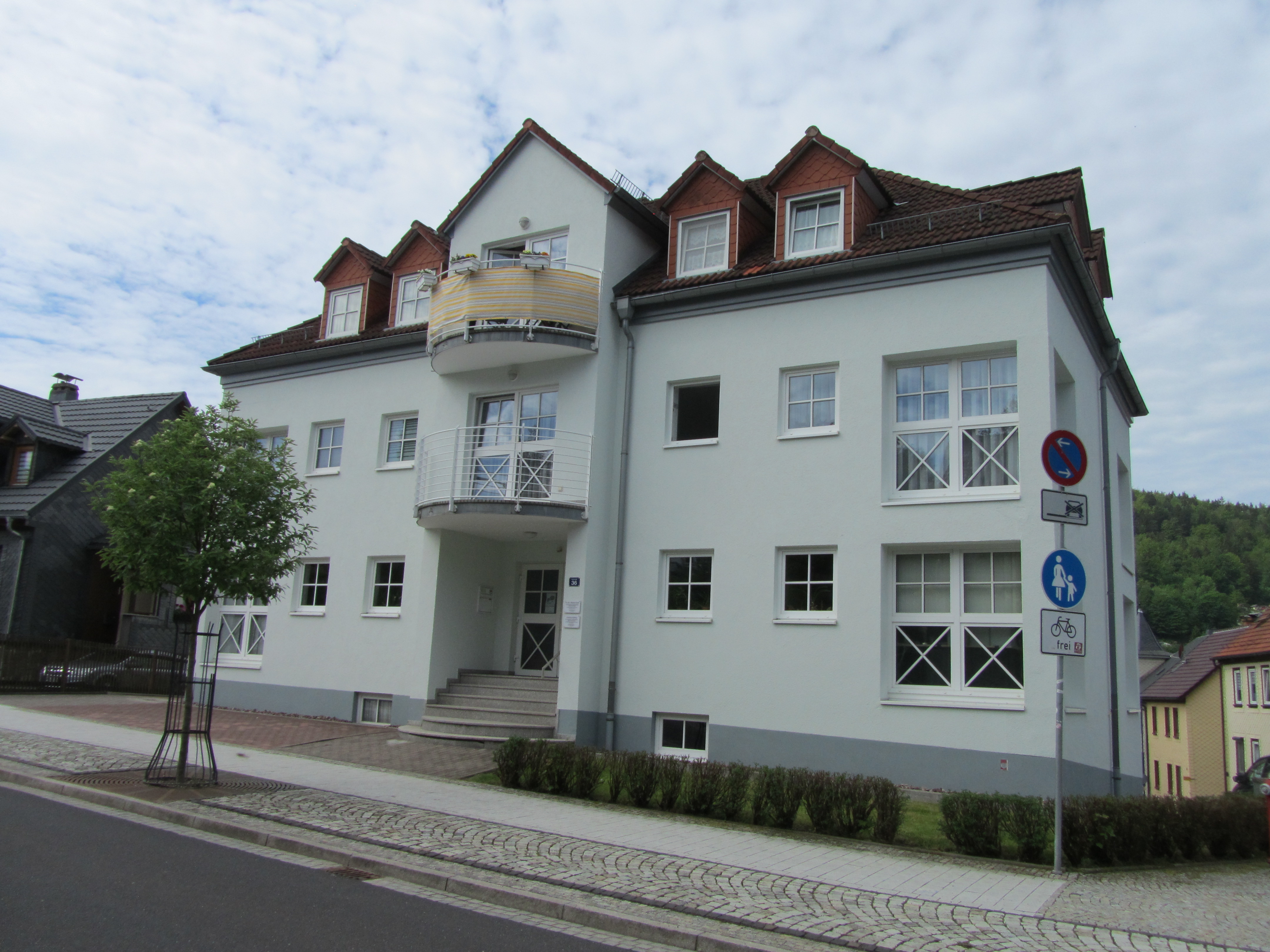 3-Raum Wohnung,  1. Obergeschoss links