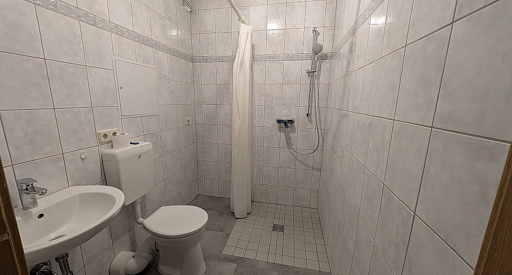 1-Raum Wohnung, 1. Etage, Wohnung 5